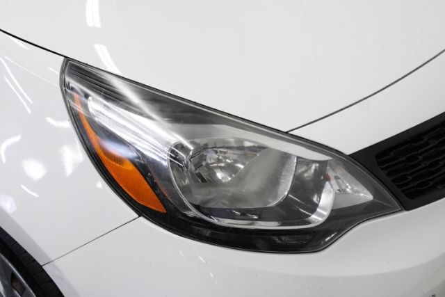 Used 2013 Kia Rio LX w/ PWR Pkg FWD image 22