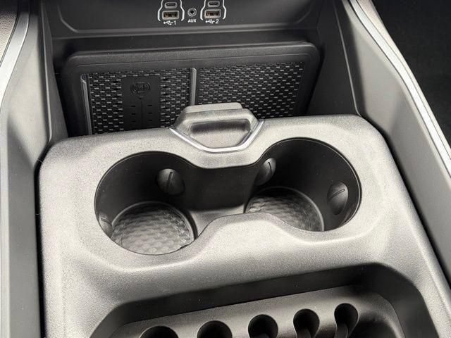 New 2026 RAM 1500 Big Horn AWD/4WD image 24
