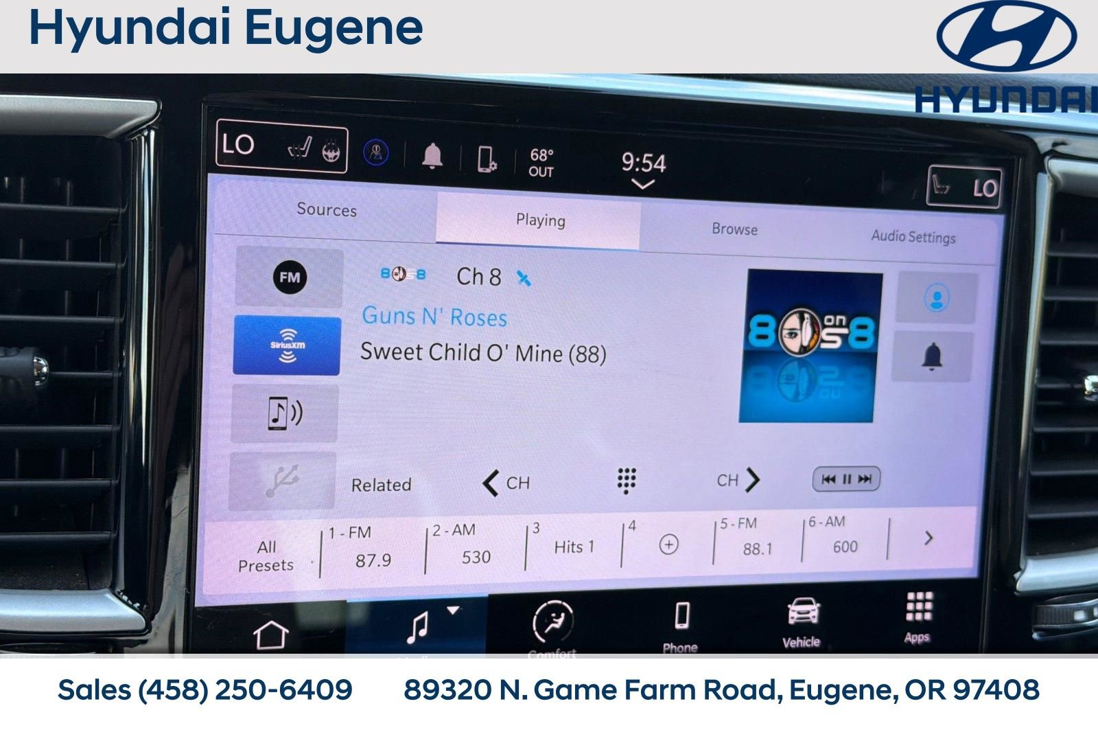 Used 2023 Chrysler Pacifica Touring-L FWD image 37