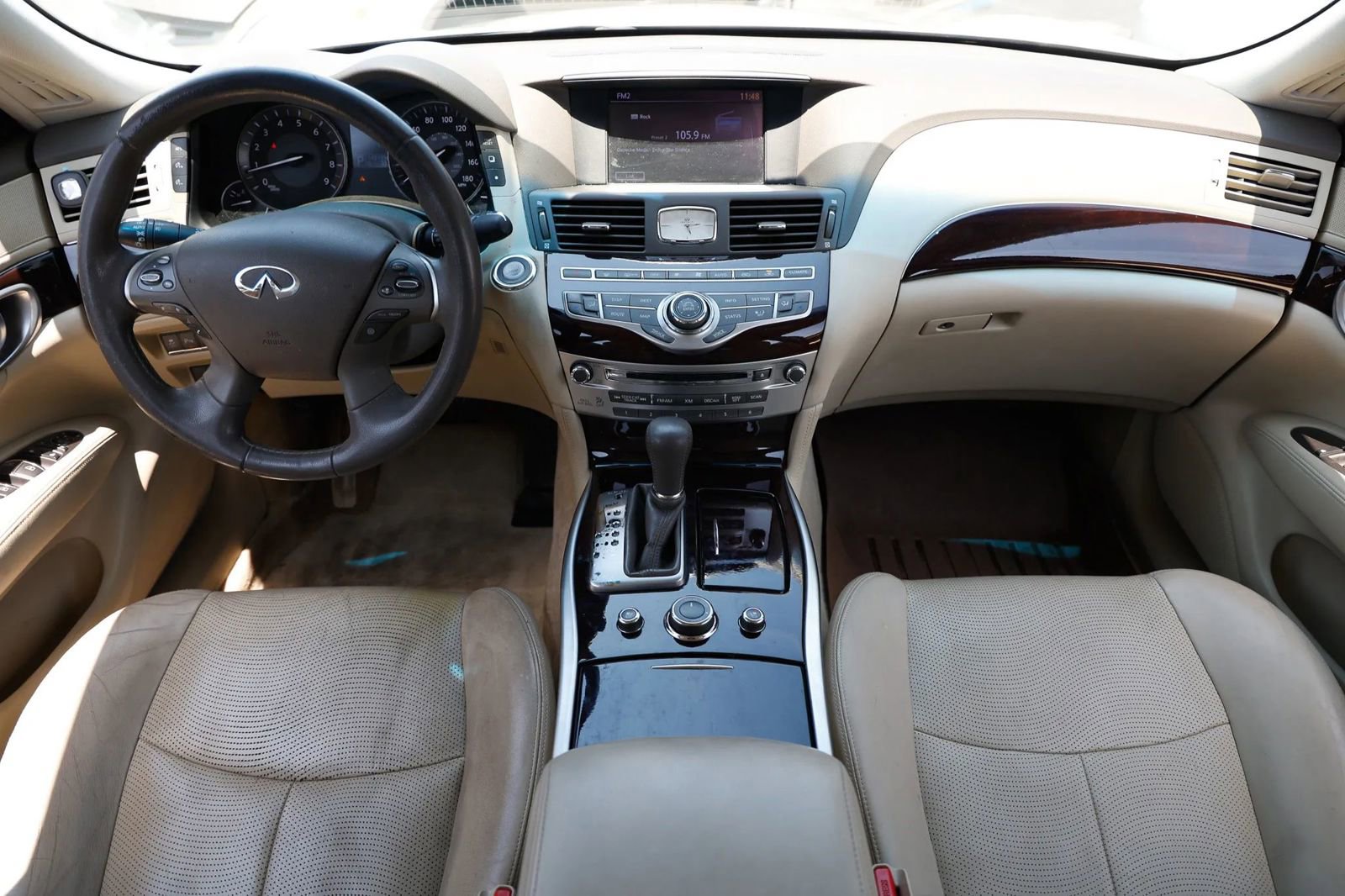 Used 2013 INFINITI M37 x w/ Premium Pkg AWD/4WD image 2