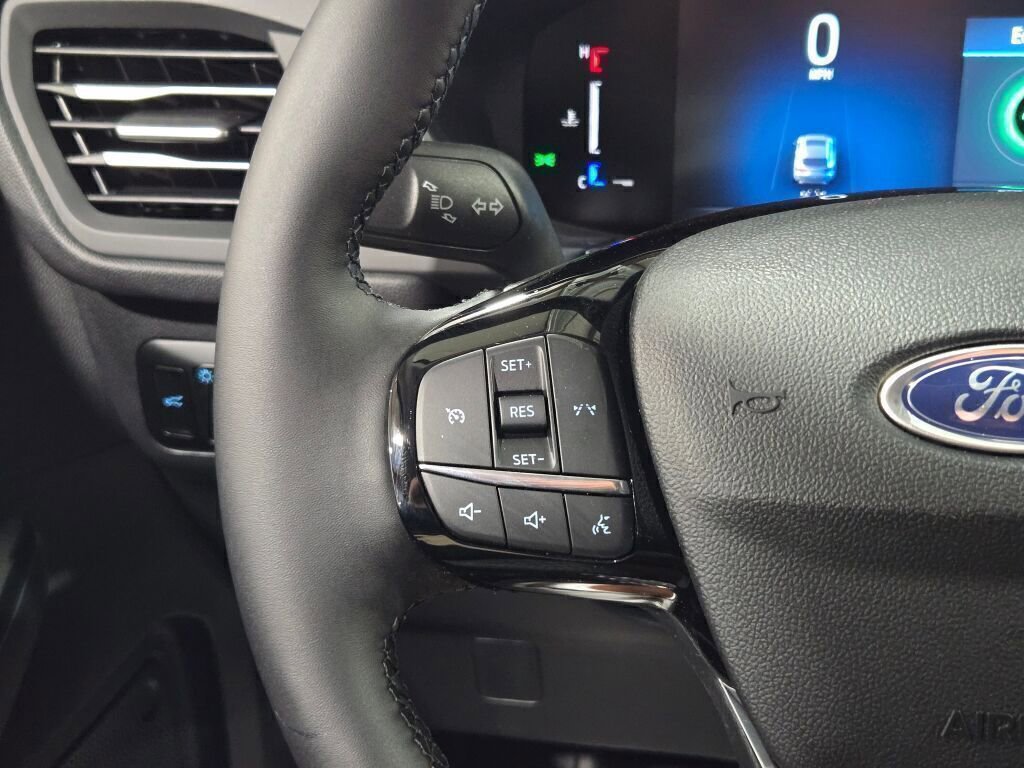 New 2025 Ford Escape Active w/ Cold Weather Package image 35