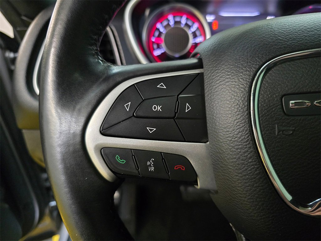 Used 2015 Dodge Challenger SXT Plus image 27