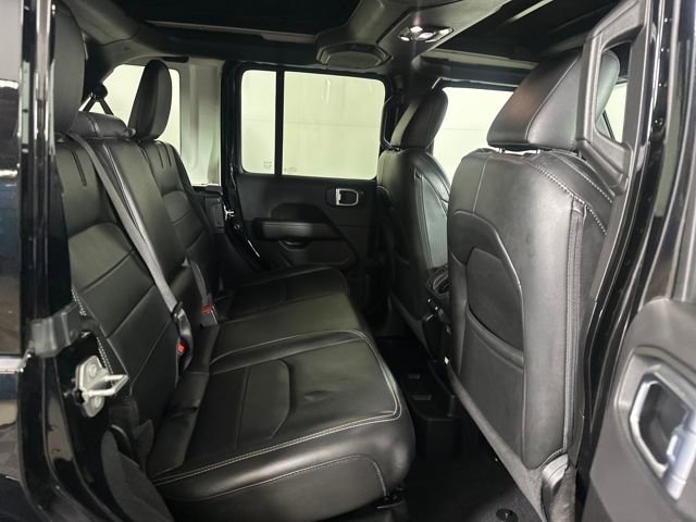 Used 2022 Jeep Wrangler Unlimited Sahara w/ Cold Weather Group image 27