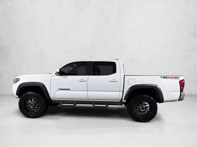 Used 2019 Toyota Tacoma TRD Off-Road AWD/4WD image 6