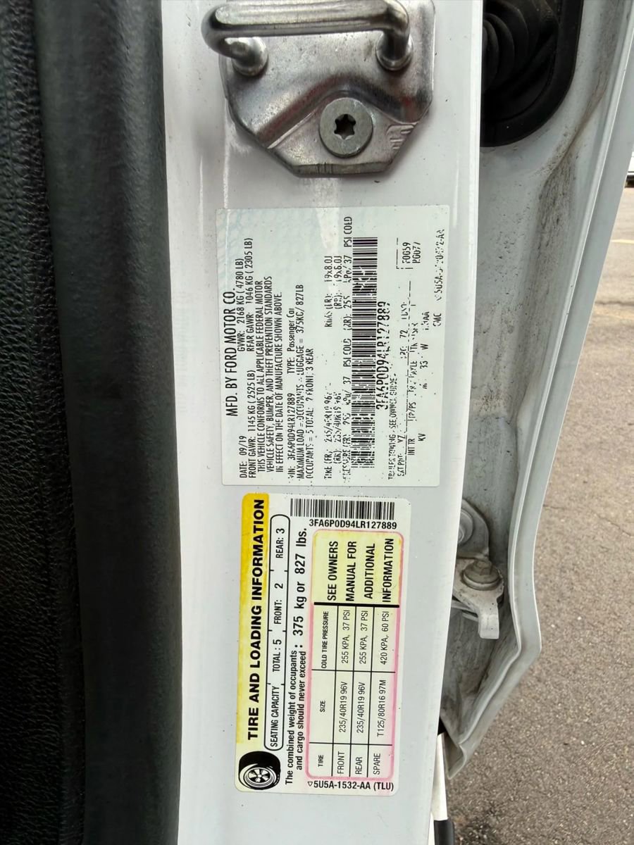 Used 2020 Ford Fusion Titanium image 34