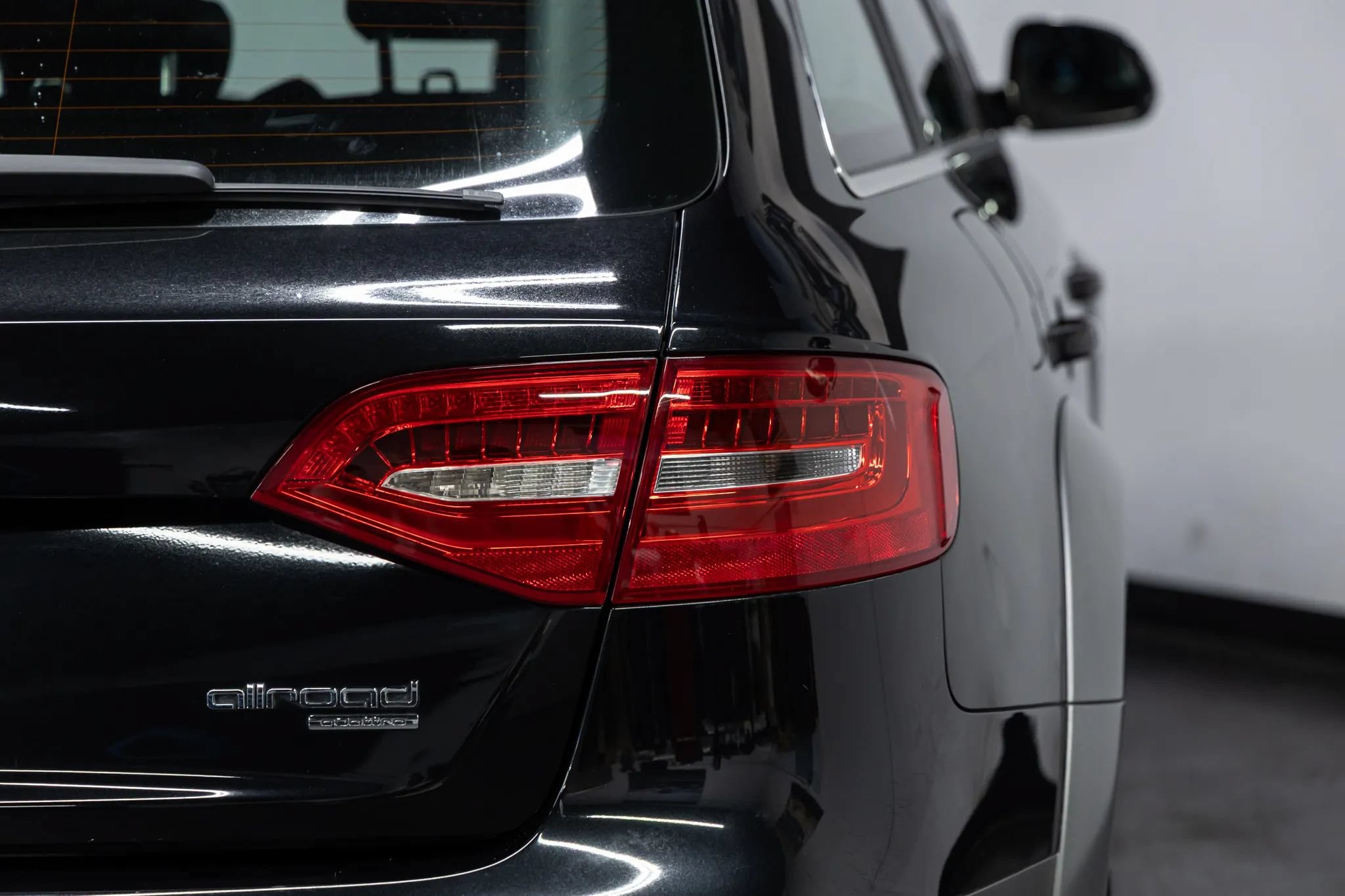 Used 2013 Audi A4 Premium w/ Convenience Pkg AWD/4WD image 31