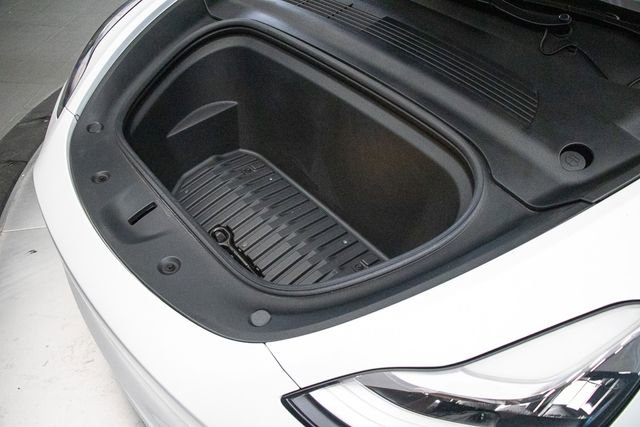 Used 2021 Tesla Model Y Long Range image 28