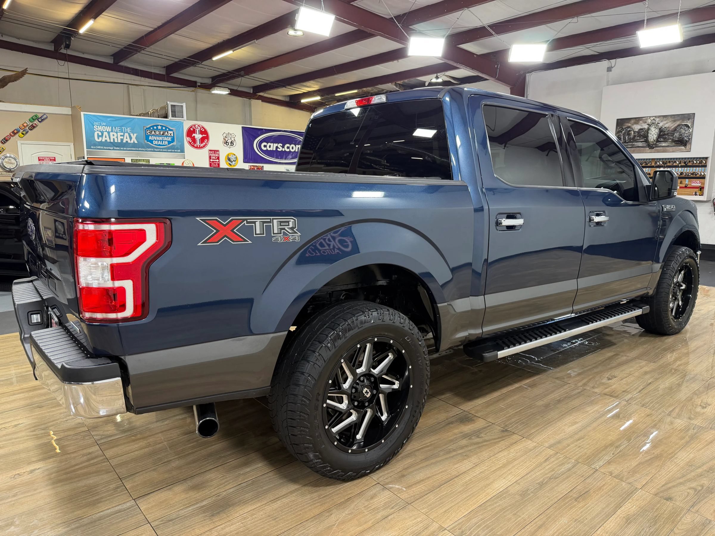 Used 2019 Ford F150 XLT w/ Equipment Group 301A Mid AWD/4WD image 5