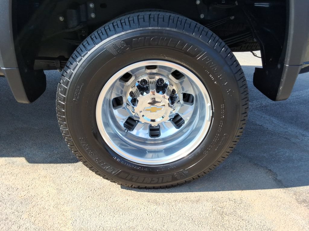Certified 2025 Chevrolet Silverado 3500 LT AWD/4WD image 14