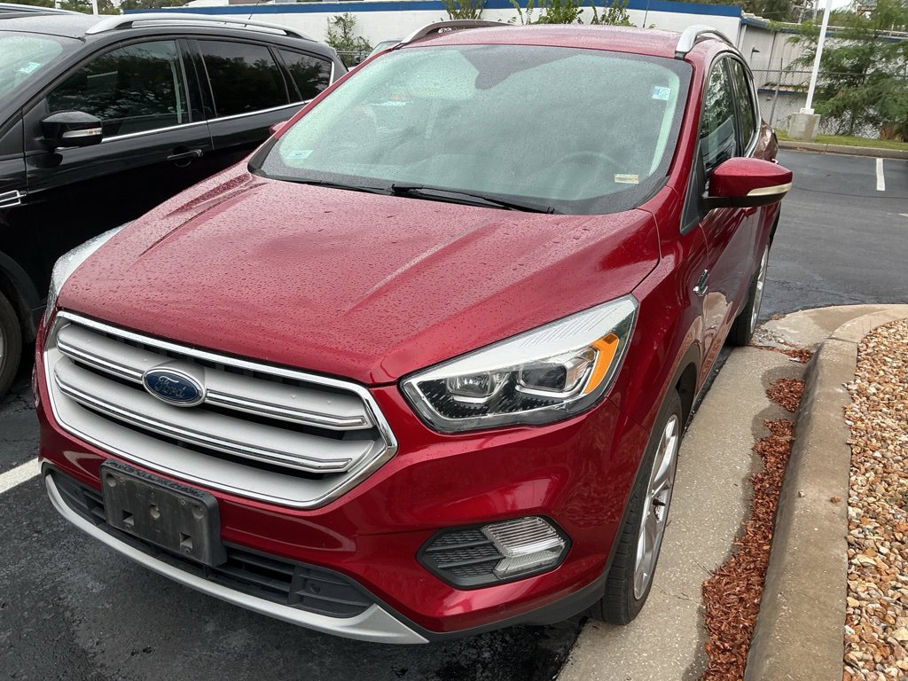 Used 2019 Ford Escape Titanium AWD/4WD image 2