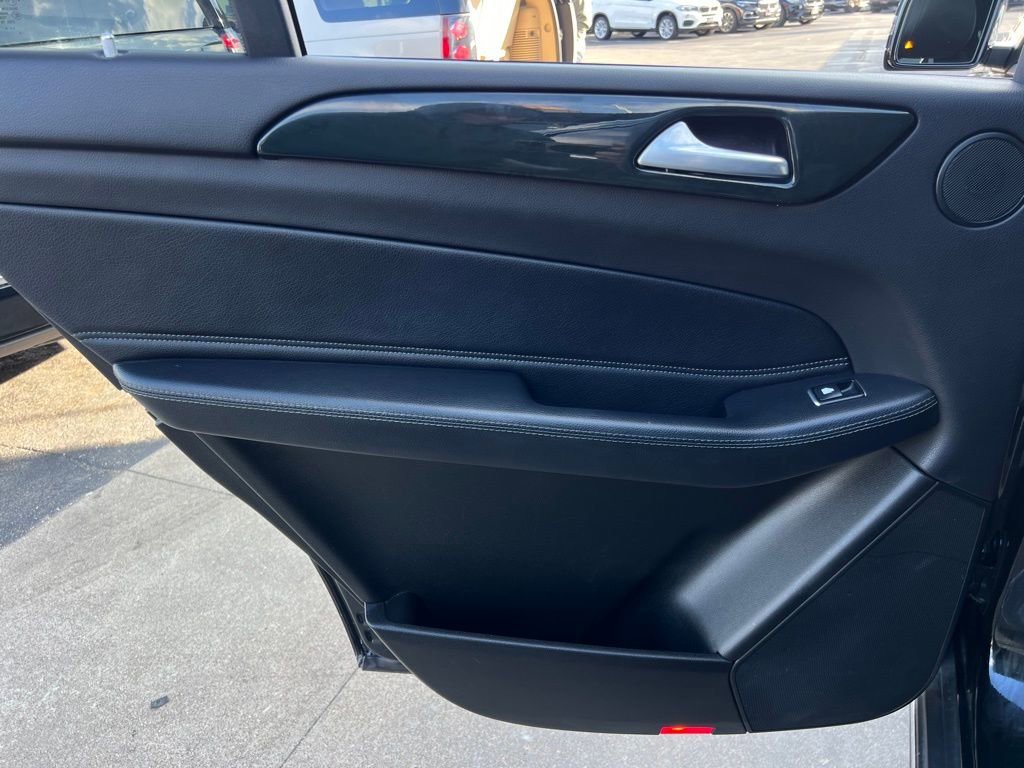 Used 2019 Mercedes-Benz GLS 450 4MATIC image 20