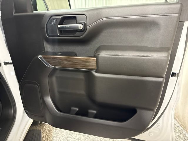 Used 2022 Chevrolet Silverado 1500 RST AWD/4WD image 22