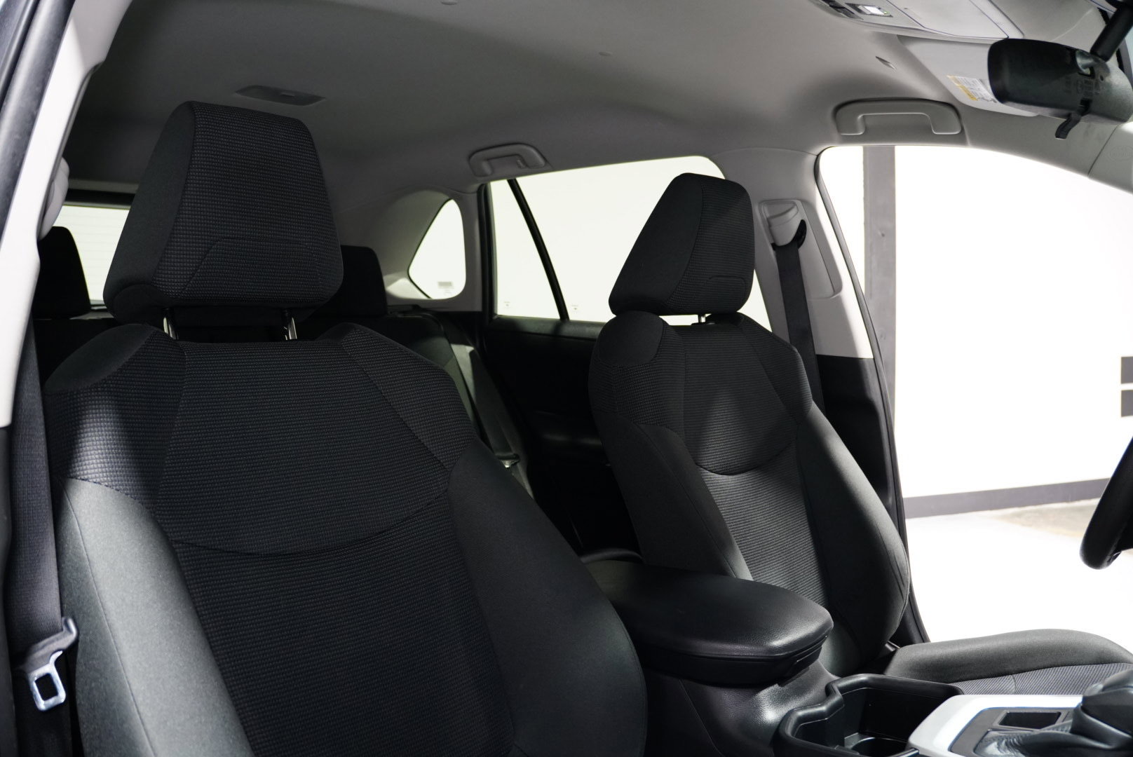 Used 2024 Toyota RAV4 LE image 14