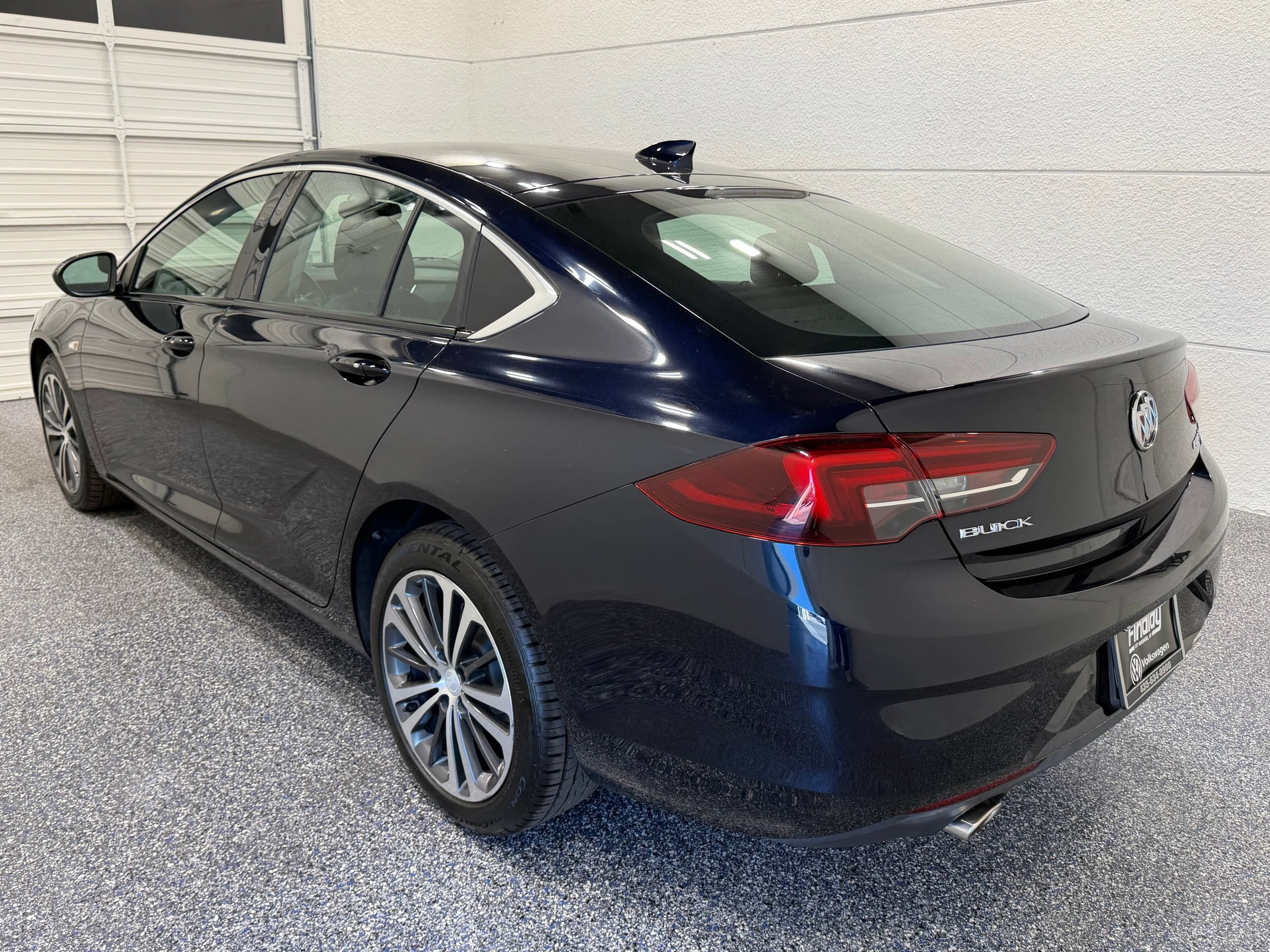 Used 2018 Buick Regal Essence FWD image 4