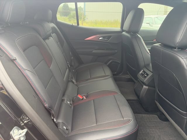Used 2024 Chevrolet Equinox EV RS FWD image 30