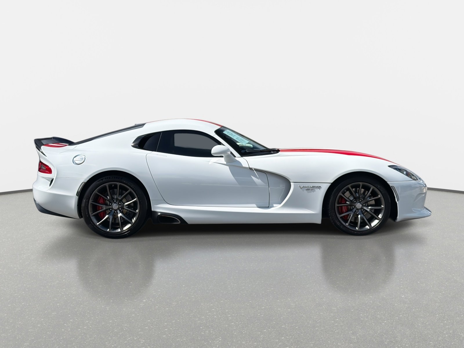 Used 2016 Dodge Viper w/ Quick Order Package 22J GT image 2