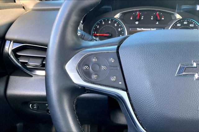 Used 2023 Chevrolet Traverse RS AWD/4WD image 18