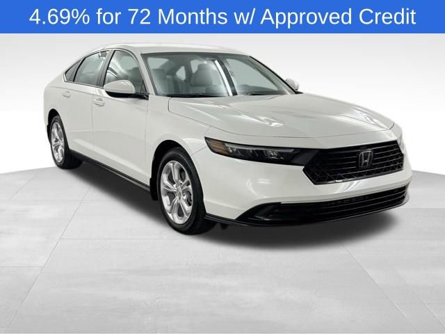 Certified 2025 Honda Accord LX image 1