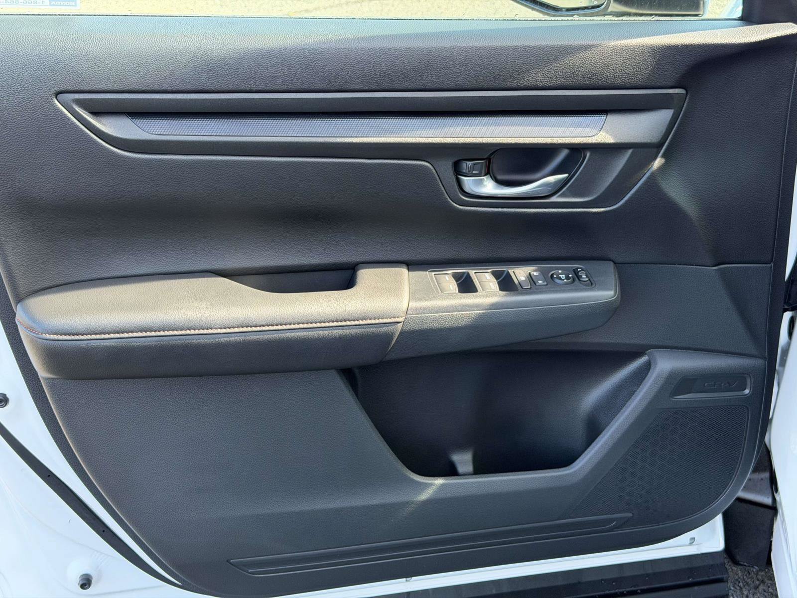 Certified 2026 Honda CR-V TrailSport image 6