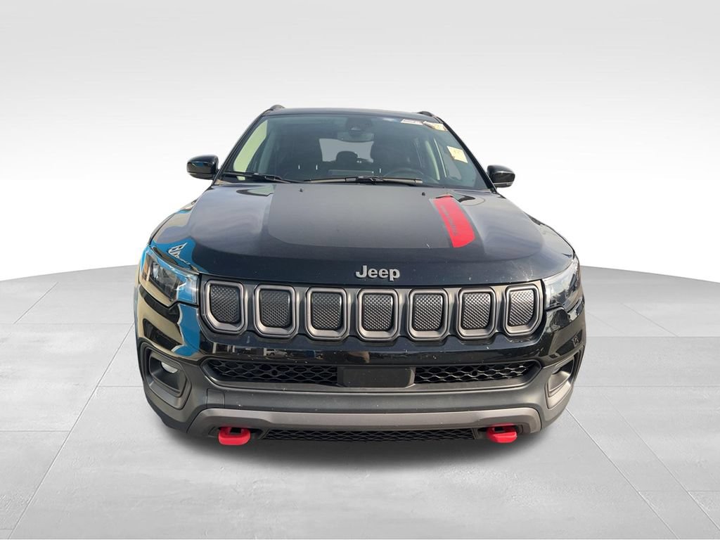 Used 2022 Jeep Compass Trailhawk w/ Trailhawk Convenience Group AWD/4WD image 19