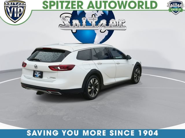 Used 2019 Buick Regal Essence w/ Sights and Sounds Package AWD/4WD image 9