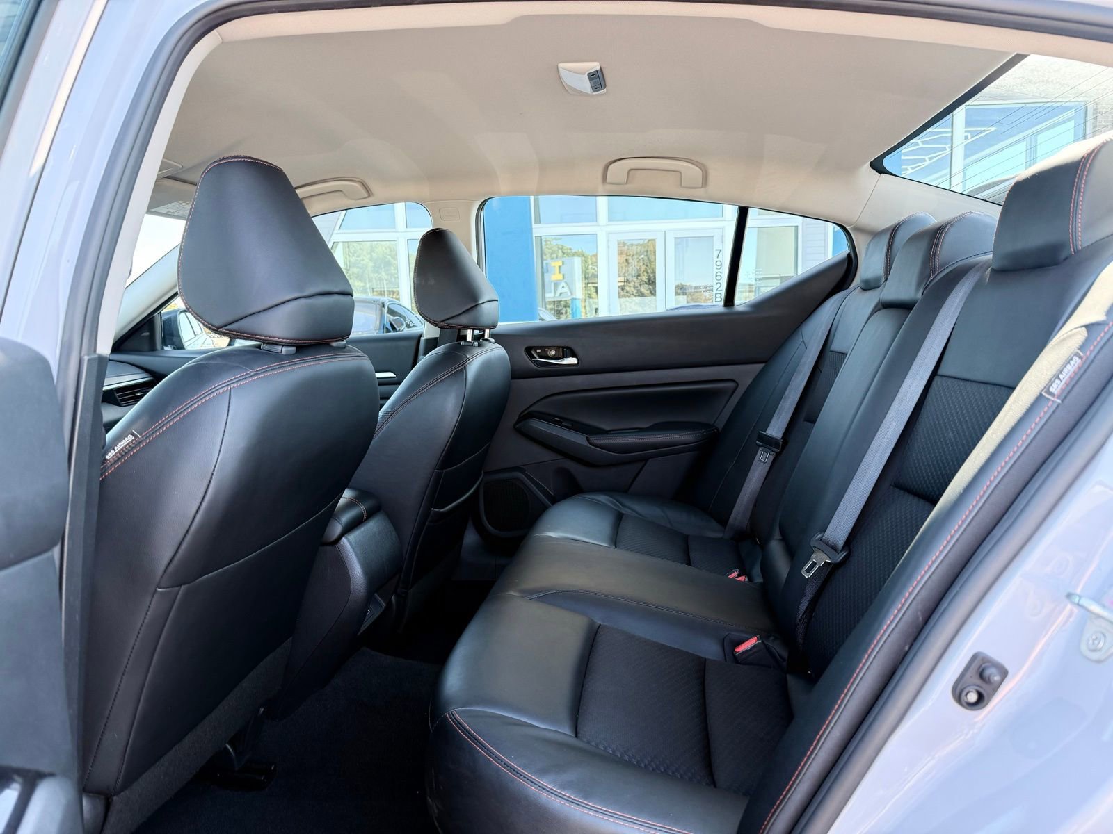 Used 2024 Nissan Altima 2.5 SR image 19