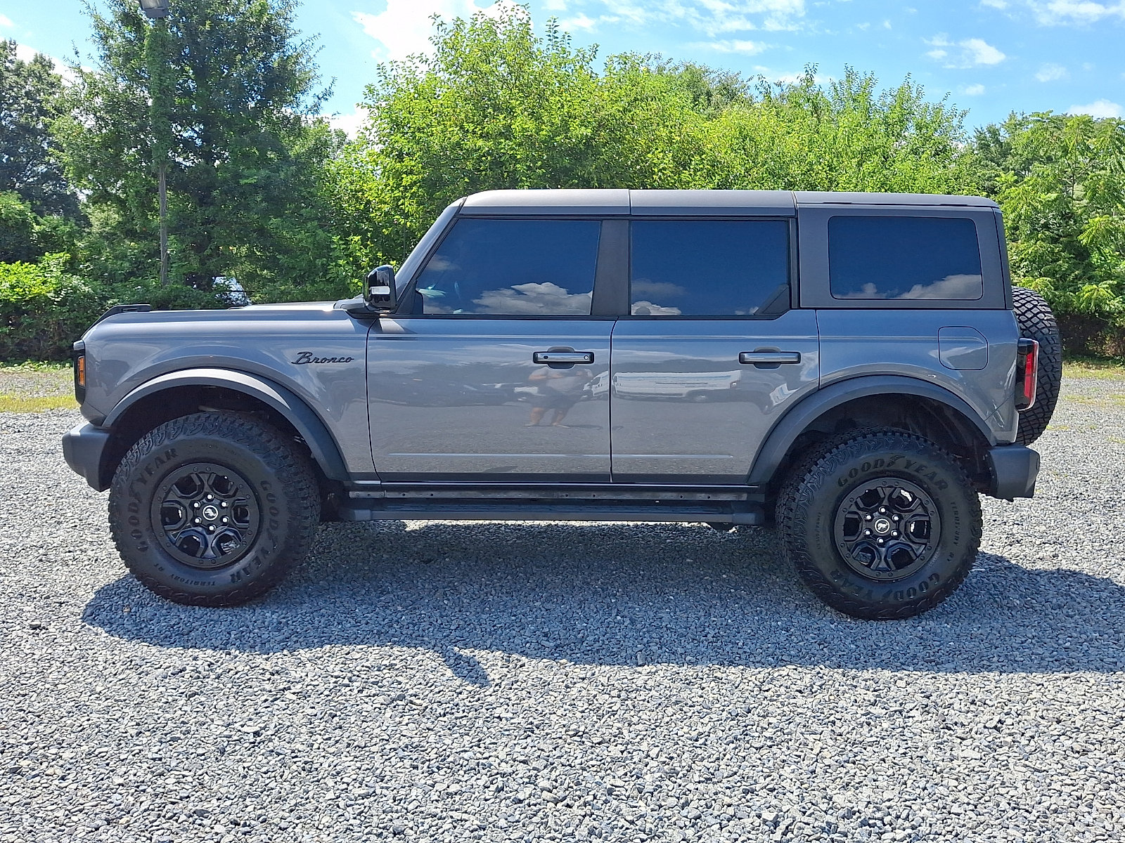 Certified 2021 Ford Bronco Wildtrak AWD/4WD image 4