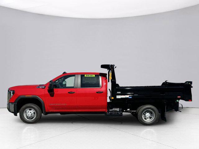New 2025 GMC Sierra 3500 Pro w/ Convenience Package
