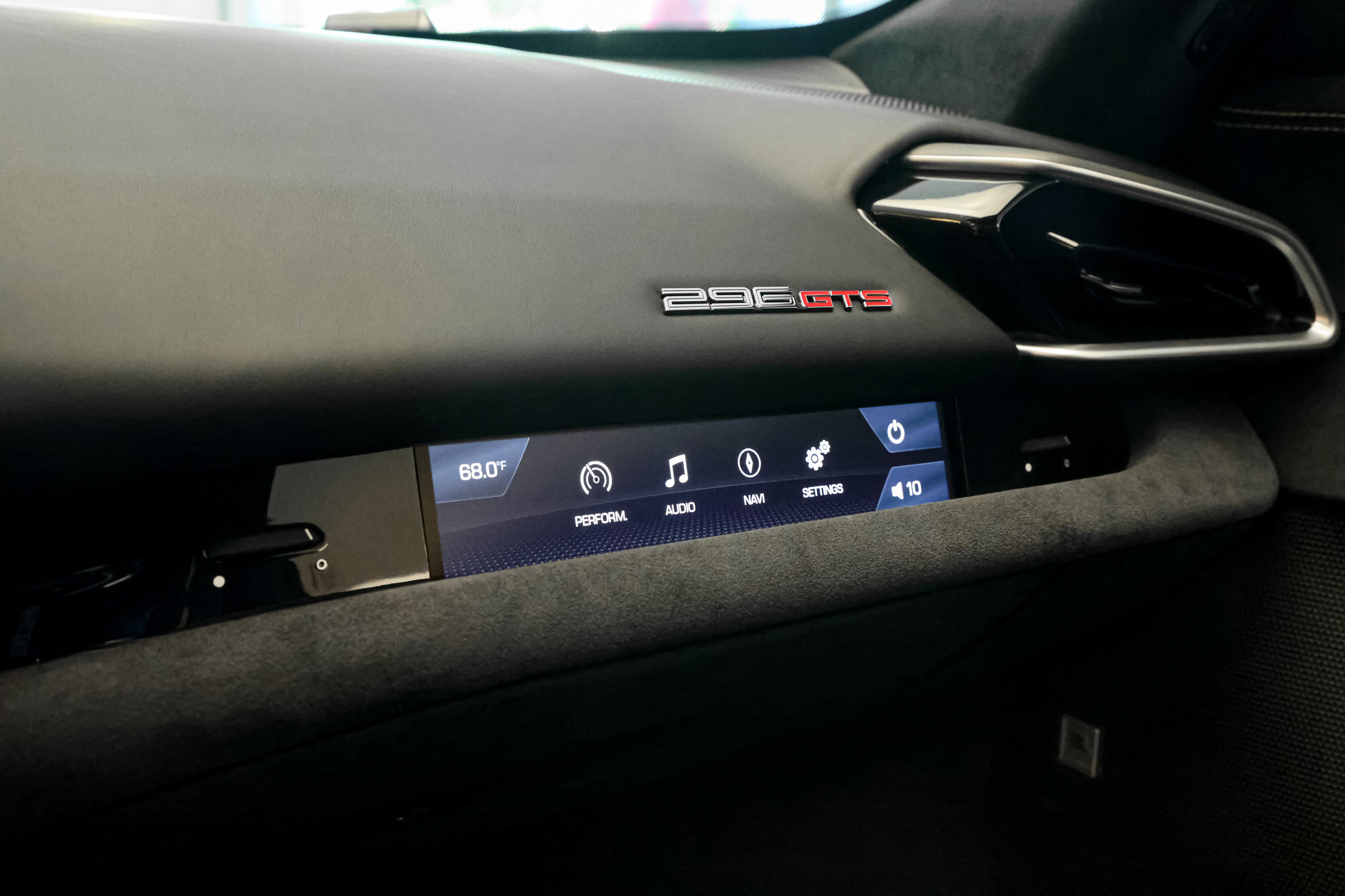 Used 2024 Ferrari 296 GTS image 30