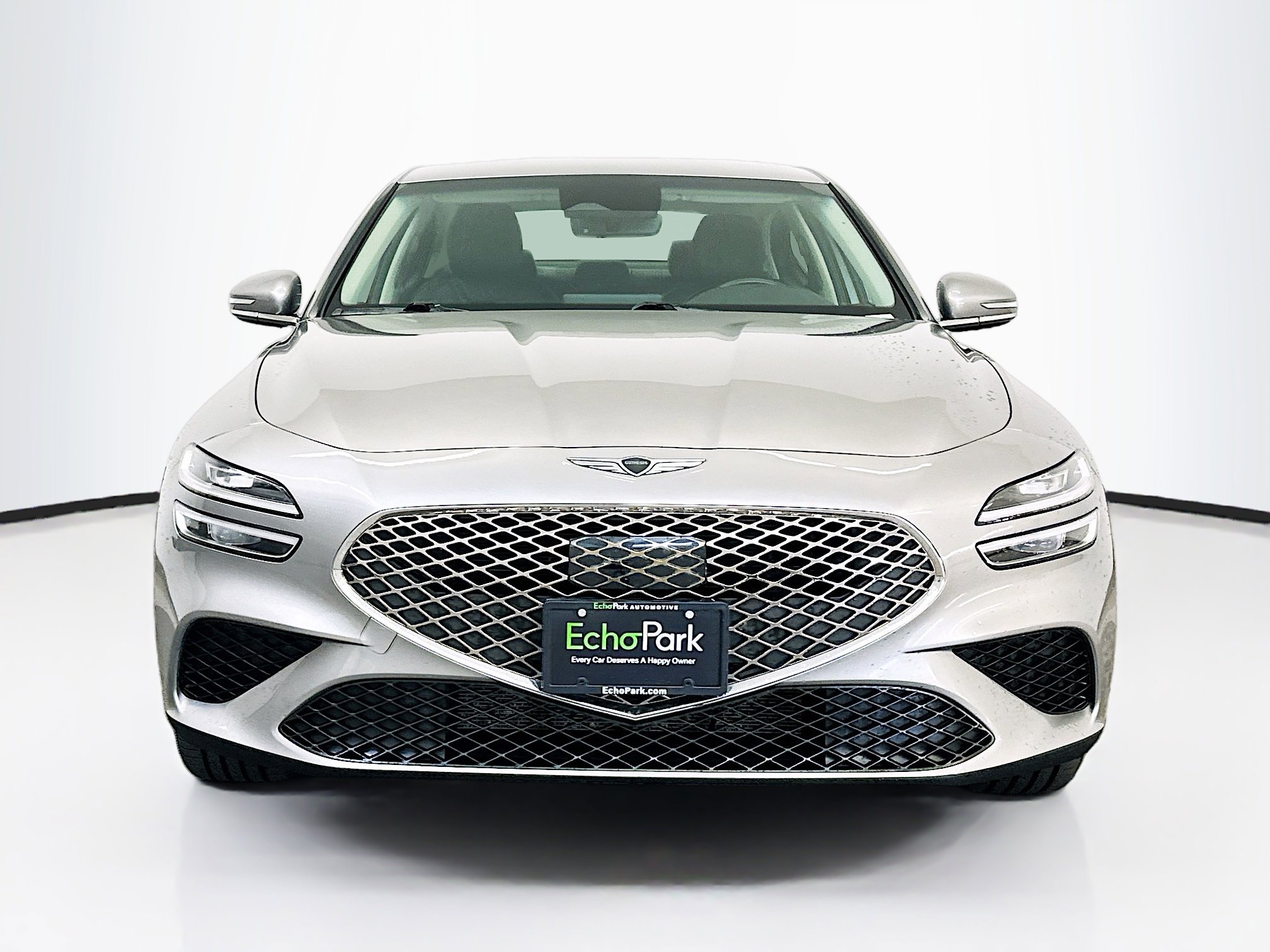 Used 2025 Genesis G70 2.5T AWD/4WD image 2