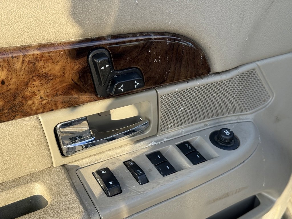 Used 2010 Mercury Grand Marquis LS image 11