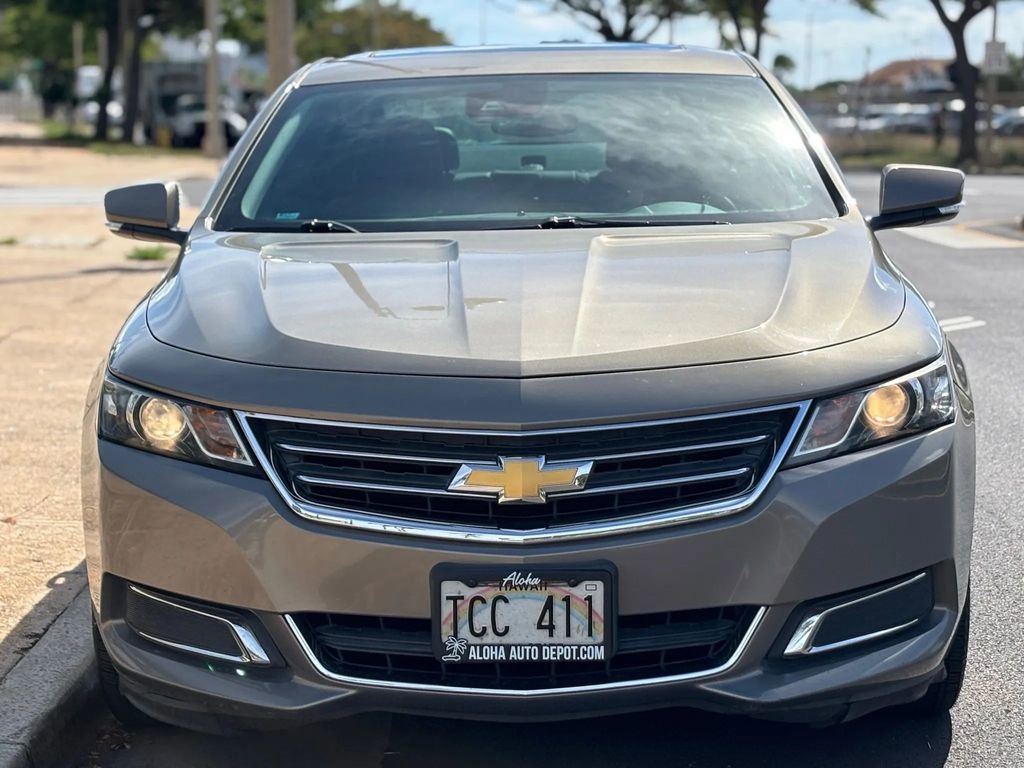 Used 2017 Chevrolet Impala LT w/ Convenience Package image 7