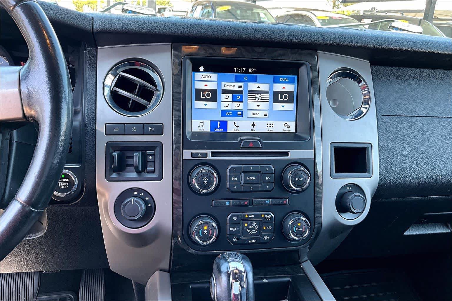 Used 2017 Ford Expedition EL Limited w/ Equipment Group 301A AWD/4WD image 30