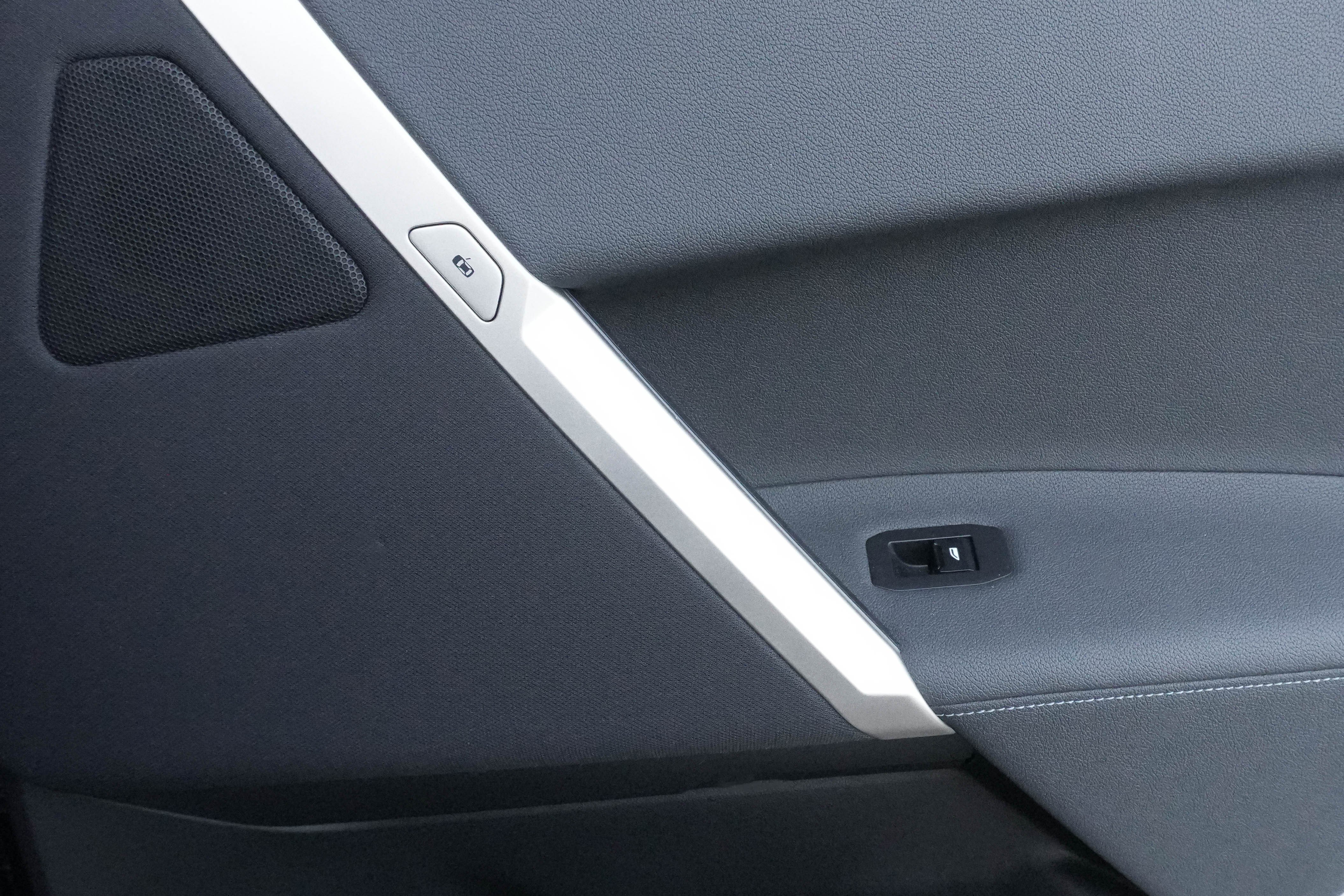 Certified 2024 BMW iX xDrive50 image 32