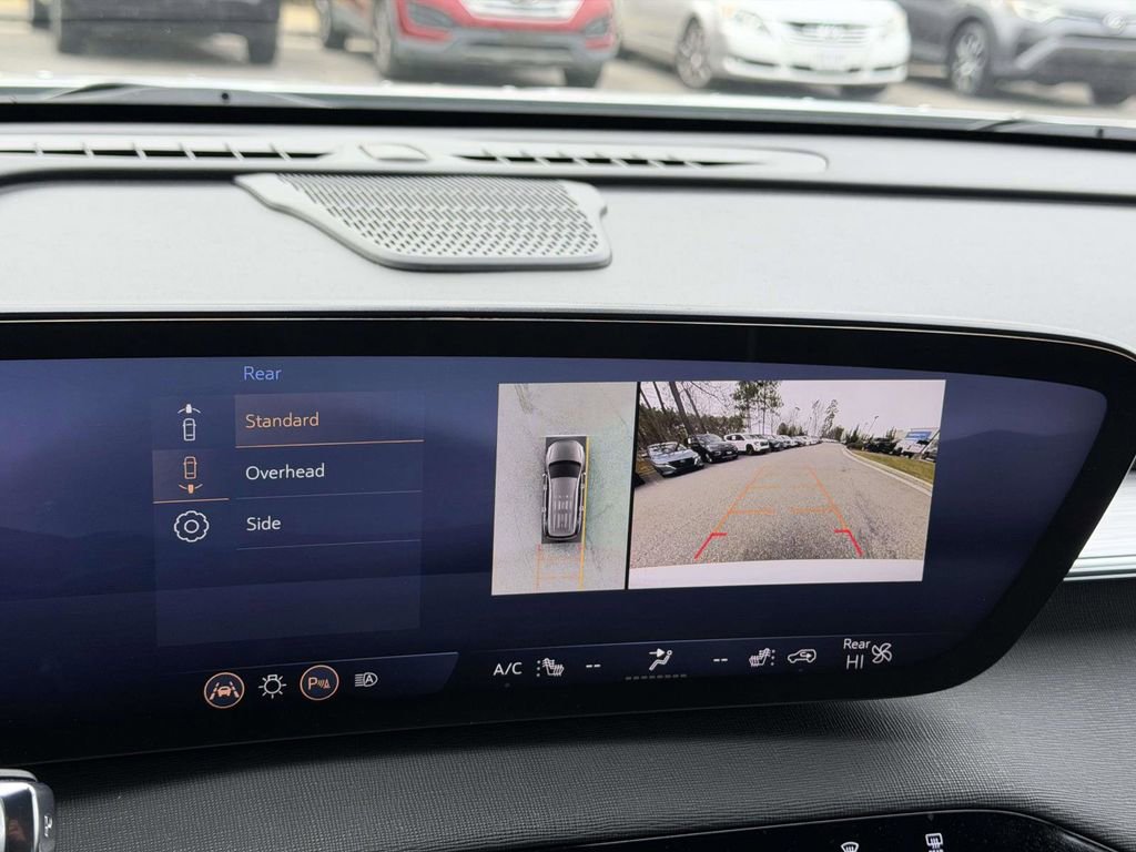 Used 2025 Buick Enclave Preferred image 5