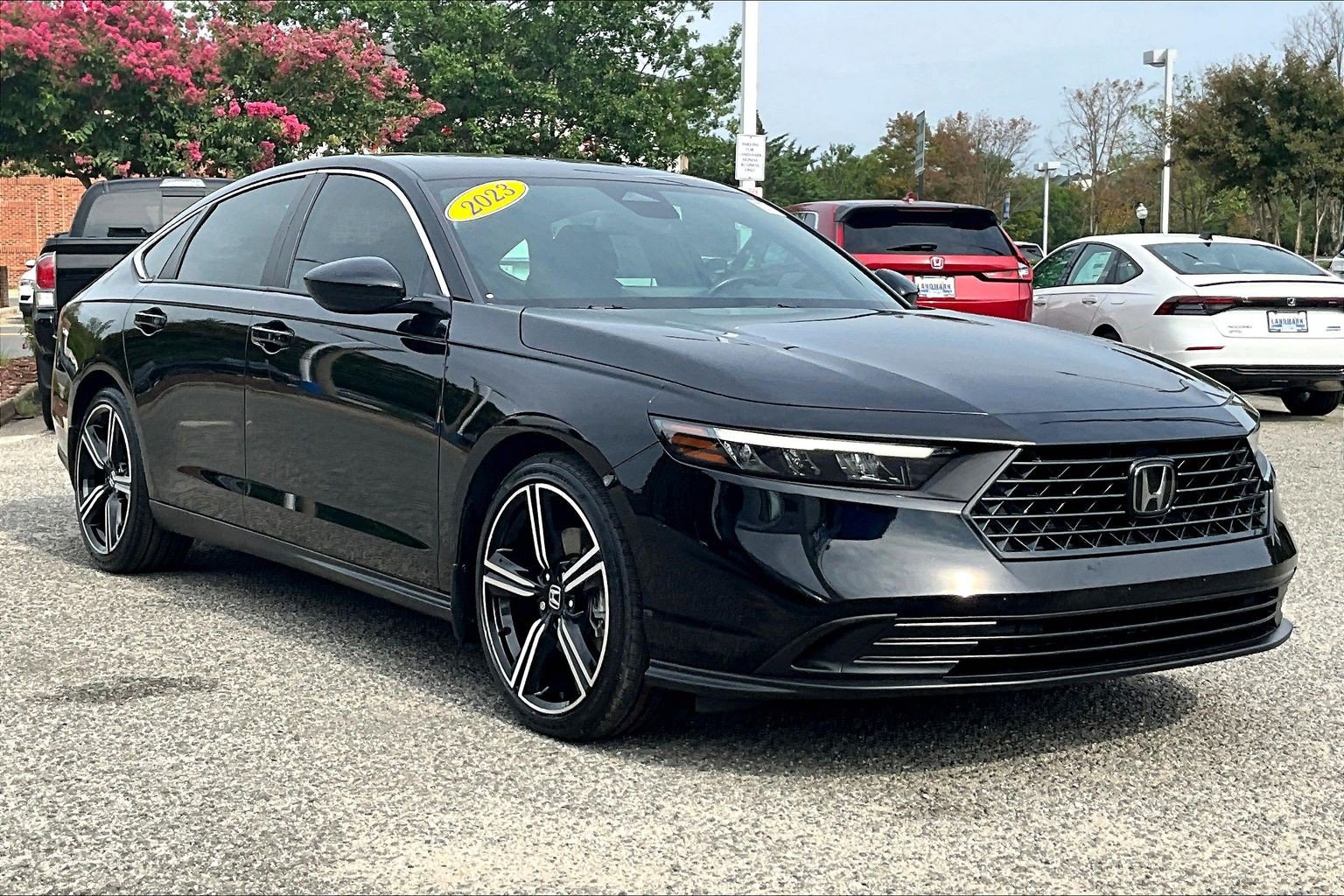 Used 2023 Honda Accord Sport image 11