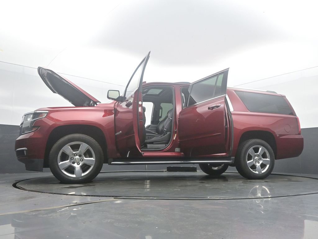 Used 2017 Chevrolet Suburban Premier image 61