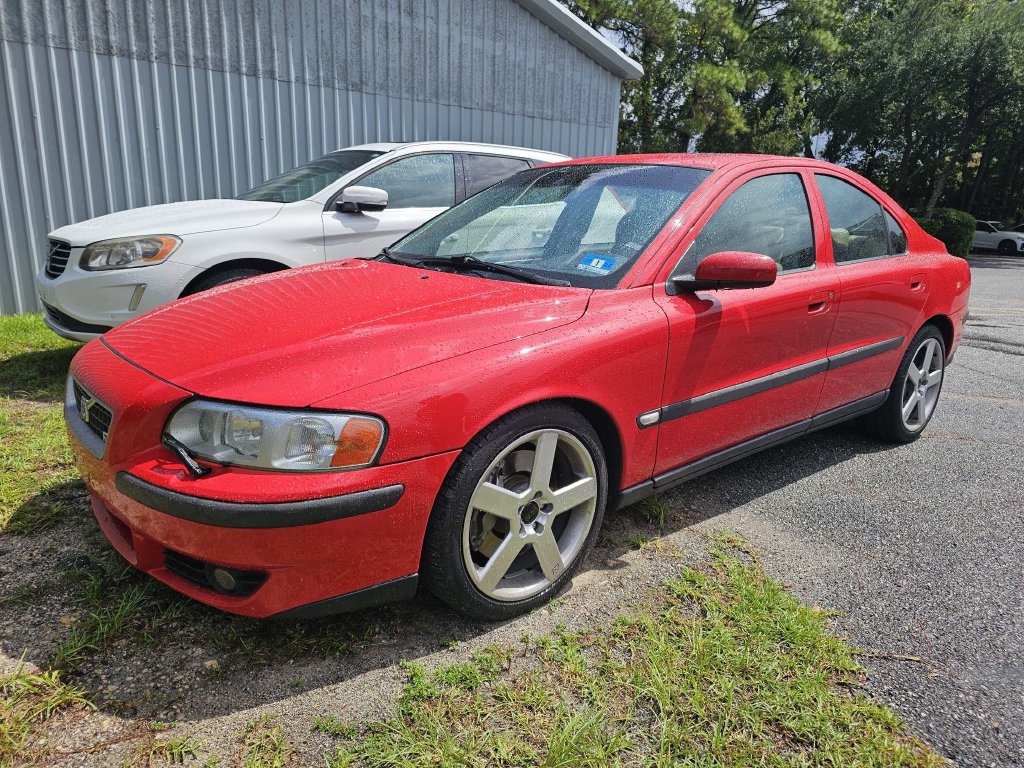 Used 2004 Volvo S60 R AWD/4WD image 4