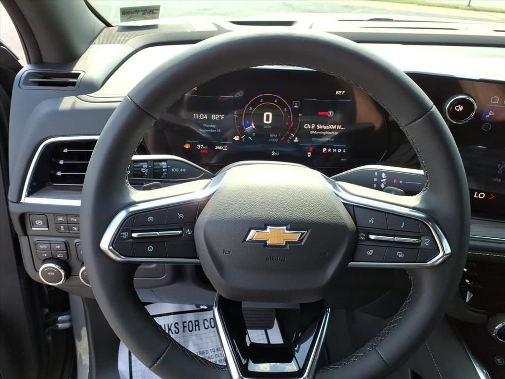 New 2025 Chevrolet Suburban Premier image 10
