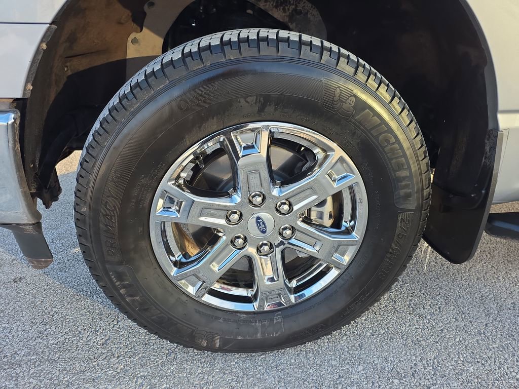 Used 2023 Ford F150 XLT w/ Equipment Group 302A High image 8