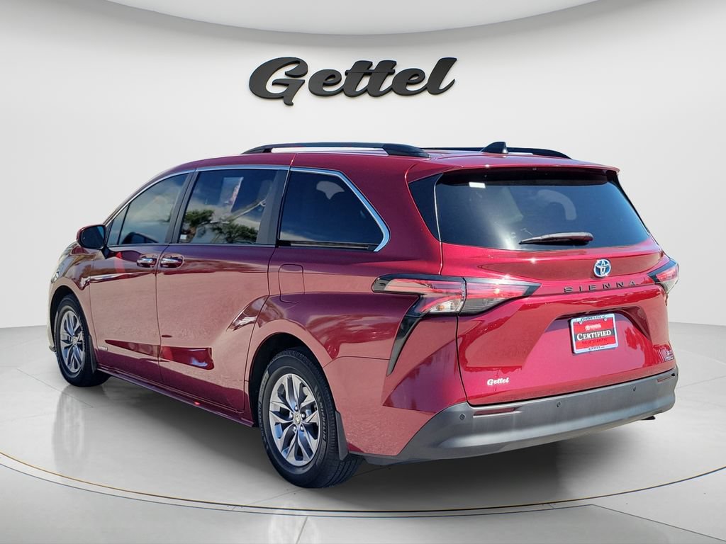 Certified 2021 Toyota Sienna XLE FWD image 8
