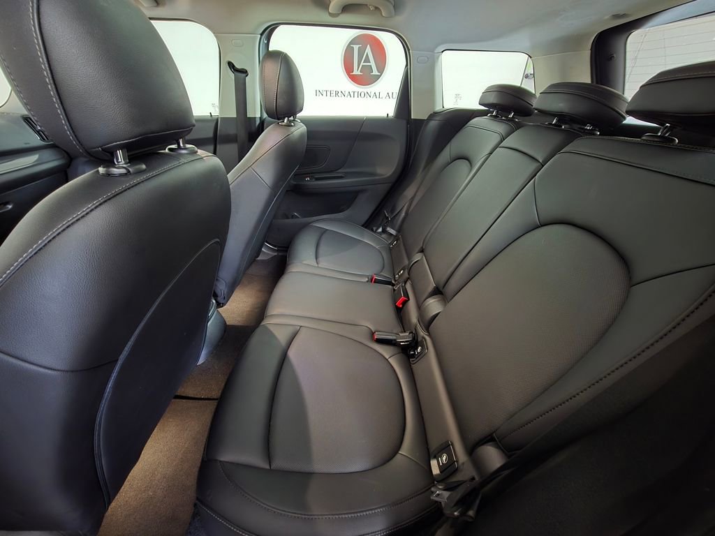 Used 2019 MINI Cooper Countryman image 16