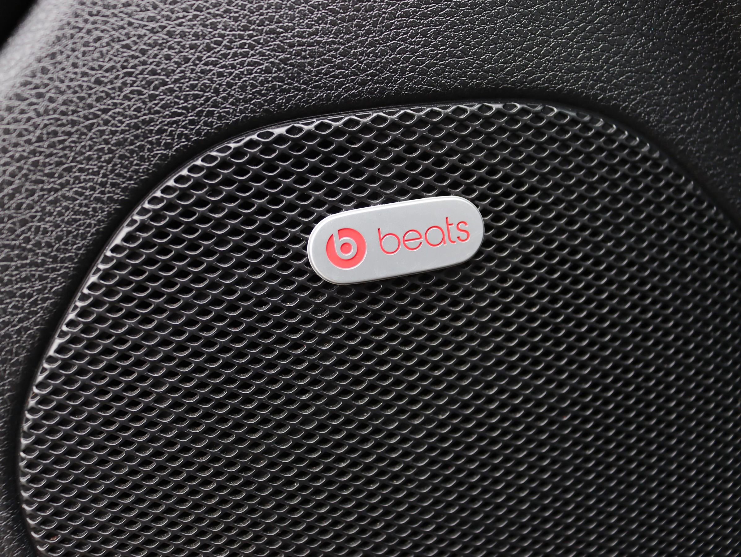 Used 2015 Dodge Durango R/T w/ Trailer Tow Group IV AWD/4WD image 35