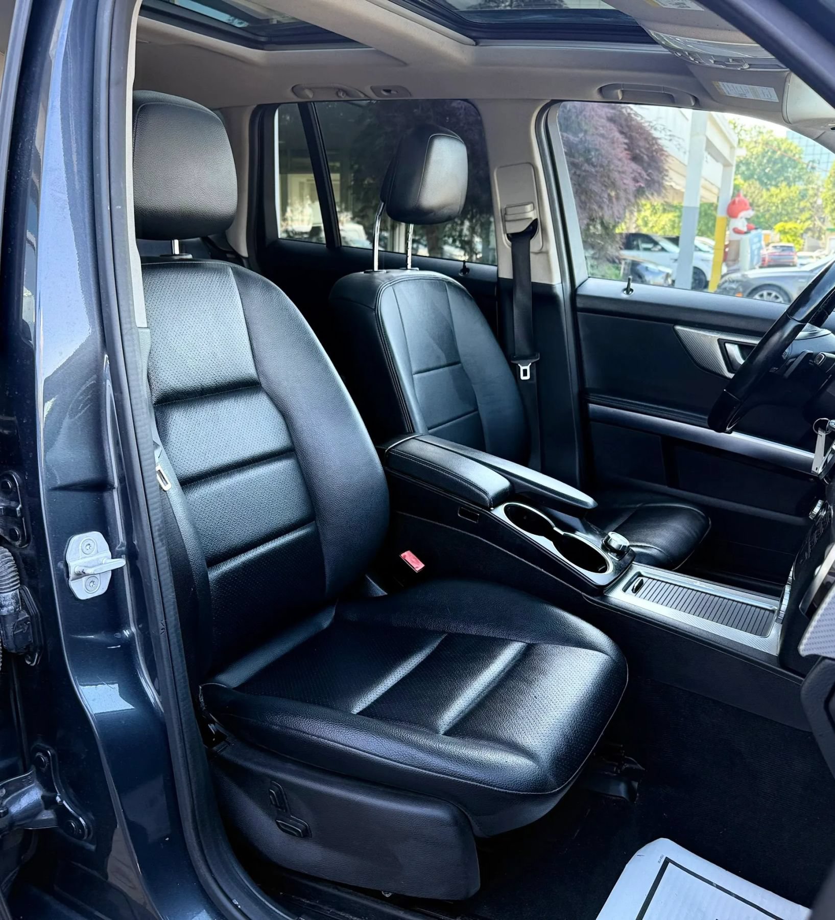 Used 2014 Mercedes-Benz GLK 350 4MATIC image 37