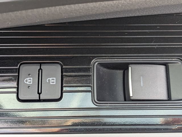 Certified 2026 Toyota Sienna XSE FWD image 30