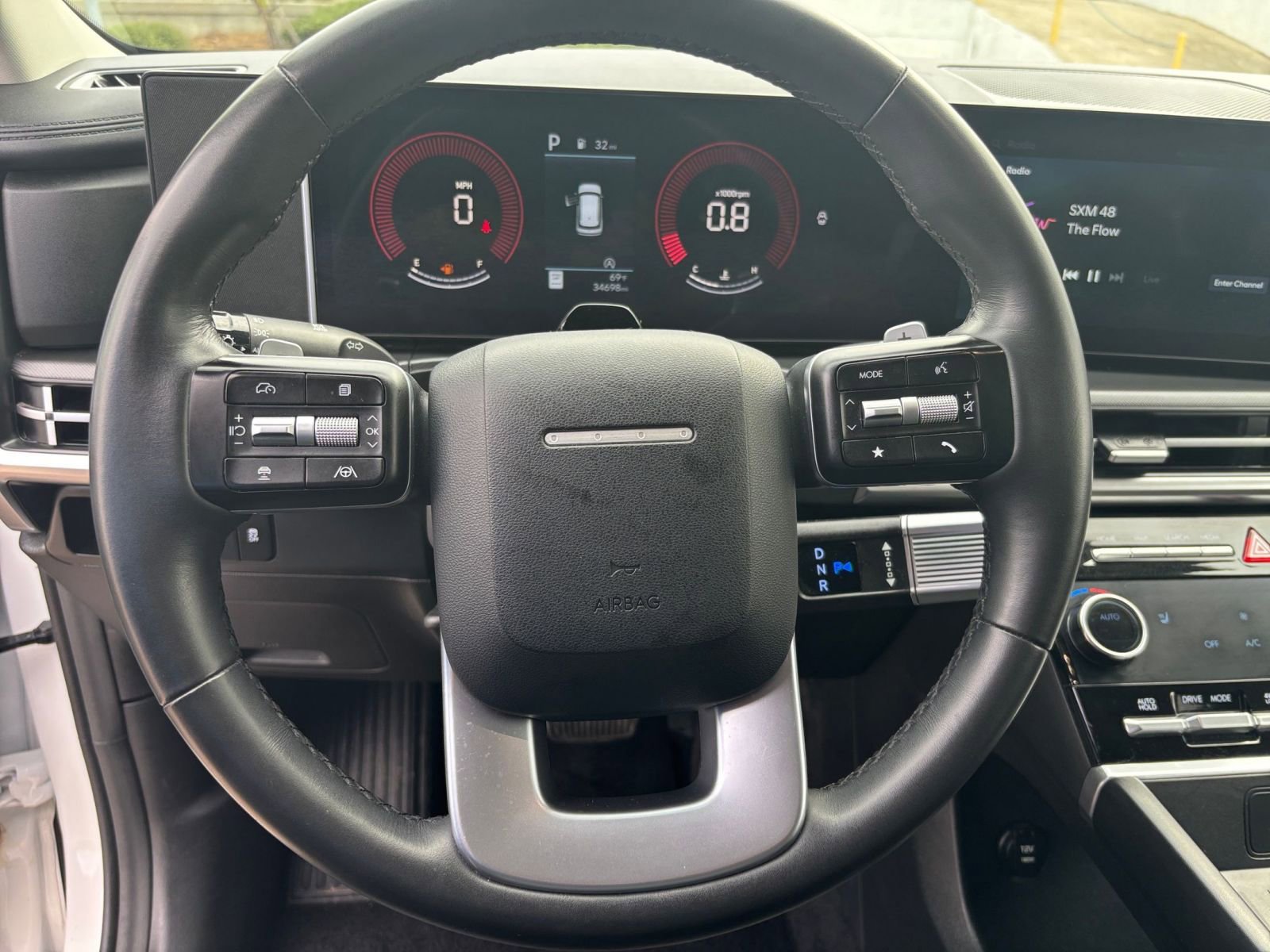 Used 2025 Hyundai Santa Fe SEL AWD/4WD image 30