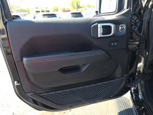 Used 2023 Jeep Wrangler Unlimited Sahara w/ Cold Weather Group image 11