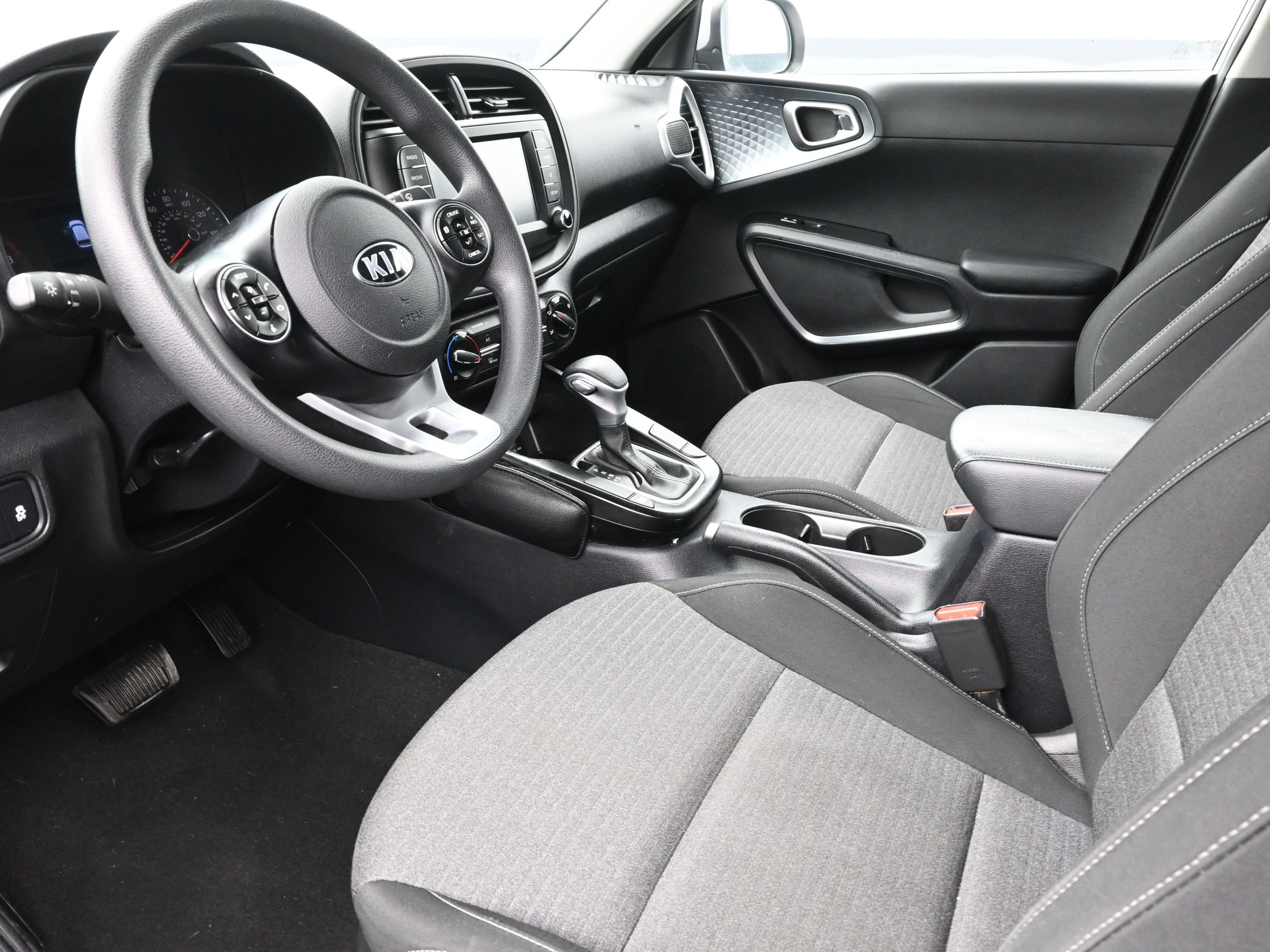 Used 2020 Kia Soul S image 10