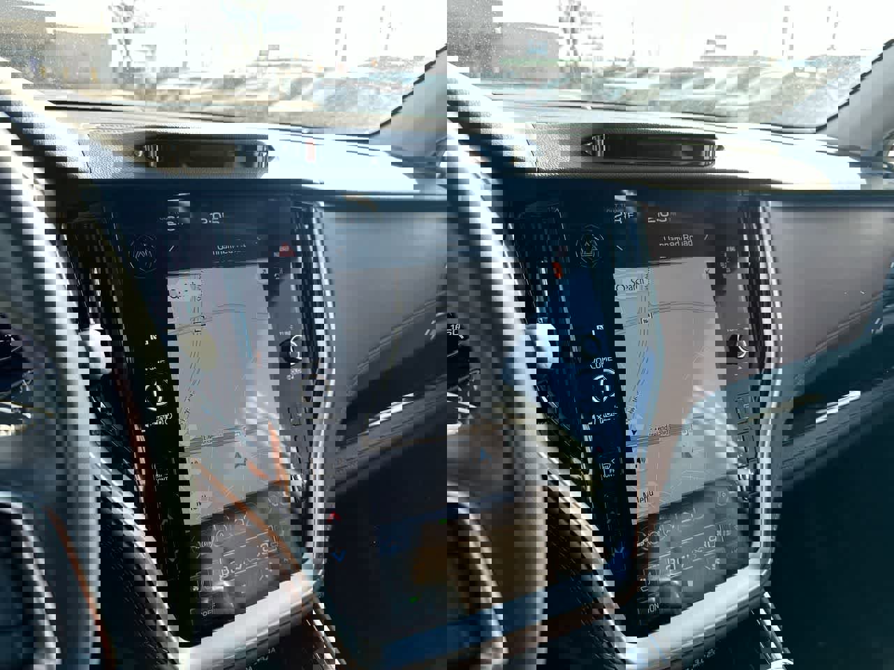 Certified 2023 Subaru Outback Touring XT image 31