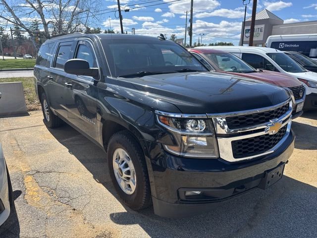 Used 2019 Chevrolet Suburban 3500 LT AWD/4WD image 7